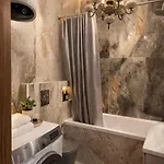 Marinist , 1 хв до моря *